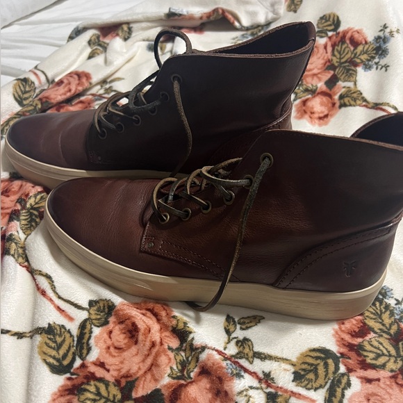 Men\'s Brown Leather Shoes